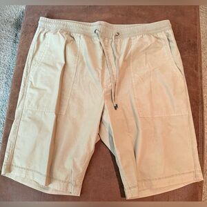 Tommy Bahama Shorts Men XXL Khaki Drawstrings Elastic Waist Pockets